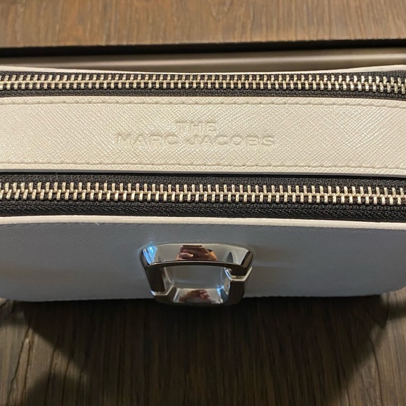New Marc Jacobs small camera bag, snapshot, white, Authenticated by Mecari, - Picture 2 of 6